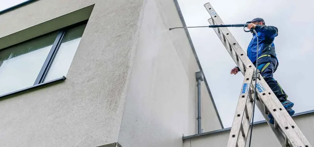 Czas na czyszczenie elewacji