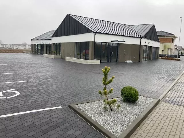 Jak znaleźć odpowiedni lokal handlowy w Warszawie?