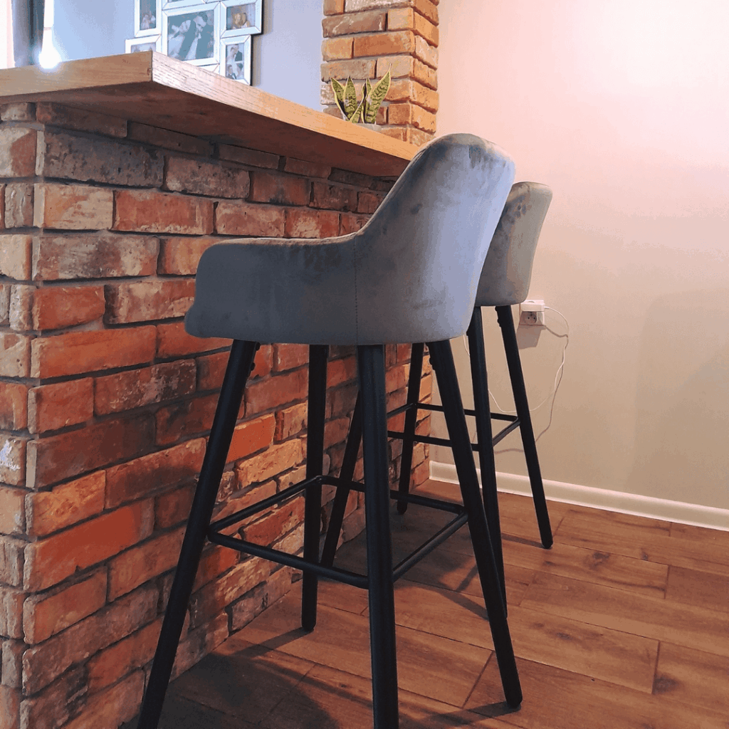 Krzesła i hokery sklep czyli aranżacja nowoczesnej kuchni